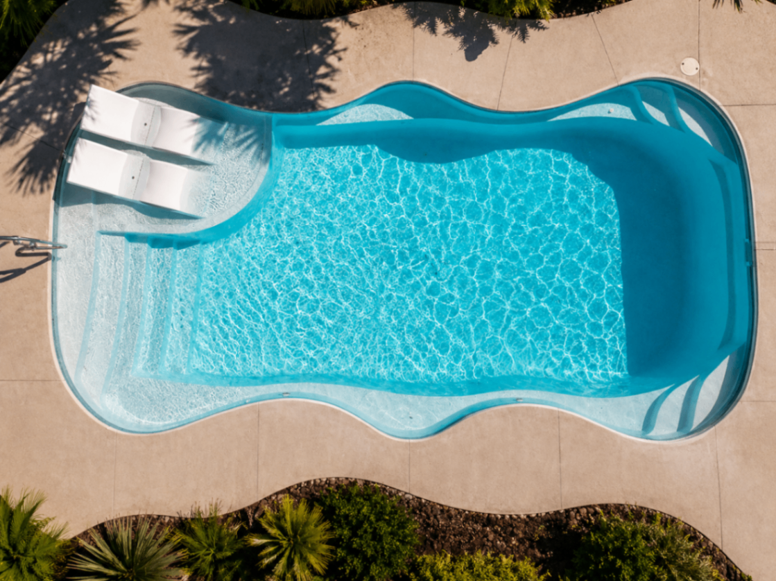 Coral Sea Lounge (35') detail view